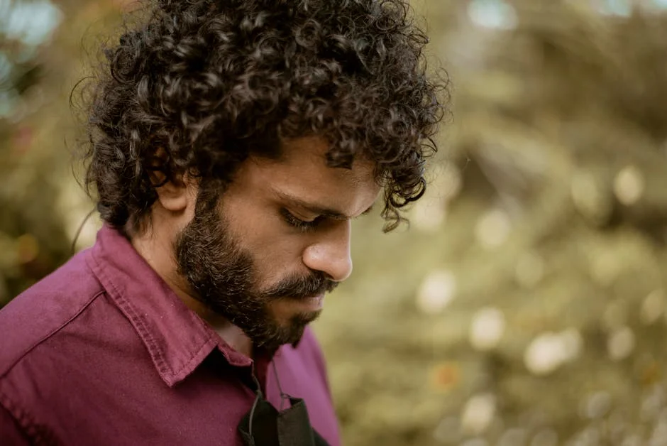 Aamir Khan Praises Vijay Varma as Ratan Khatri in 'Matka King' — Economy Business