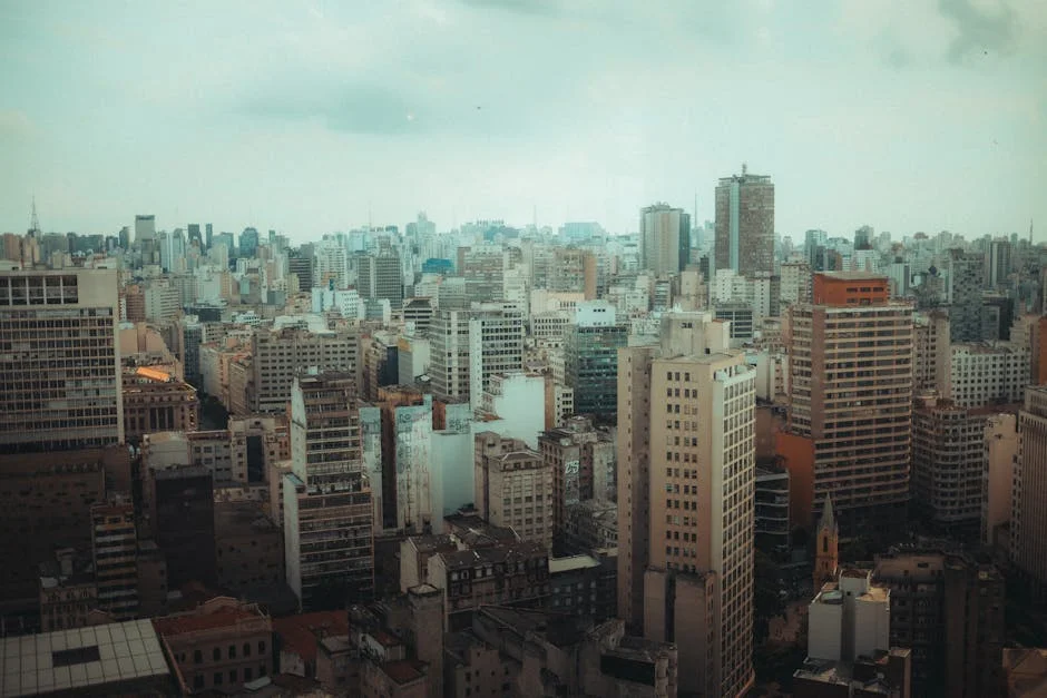 Brazil's Housing Fund Crisis Sparks Investor Panic — Economy Business