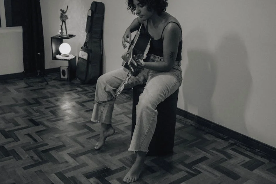 Choreographer Vijay Ganguly Says No Songs Like Shararat in Dhurandhar — Economy Business