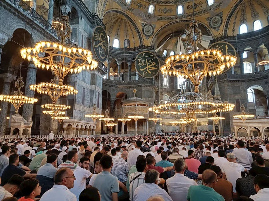 Erdogan Awards Peace Prize to Guterres for Refugee Work - What Does It Mean for Africa? — Economy Business