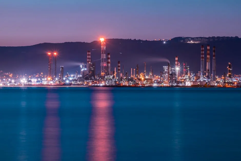Nigeria Halts Refinery Repairs — Fuel Prices Surge — Economy Business