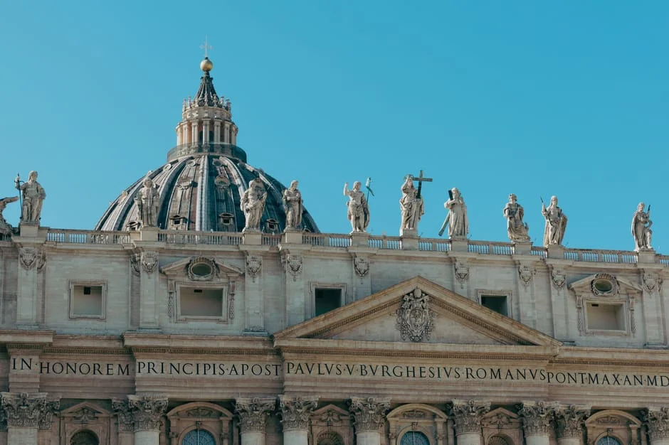 Pope Francis Warns of AI Risks as UN Calls for Ethical Guidelines