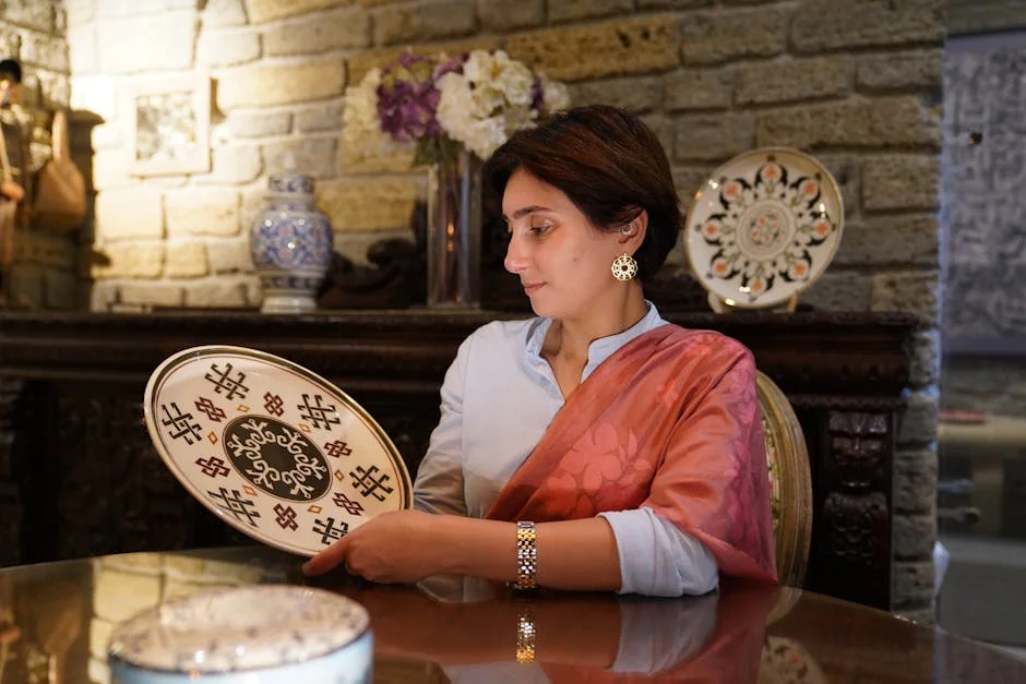 Tharoor Slams Pakistan's Role in US-Iran Talks — 'Only They Can Play That Role' — Politics Governance