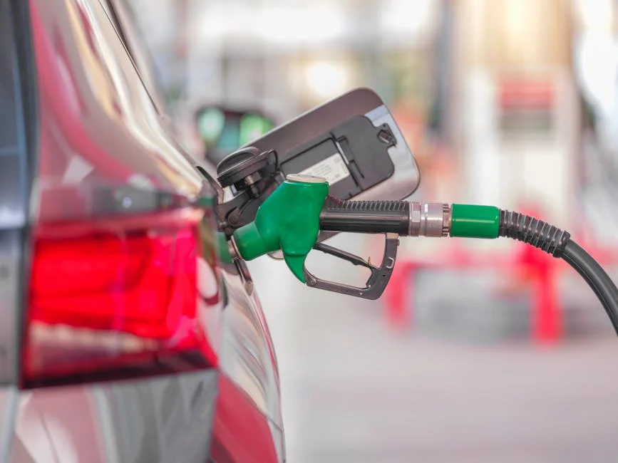UK Government Vows No Fuel Shortages as Reeves Confirms Supply Stability — Economy Business