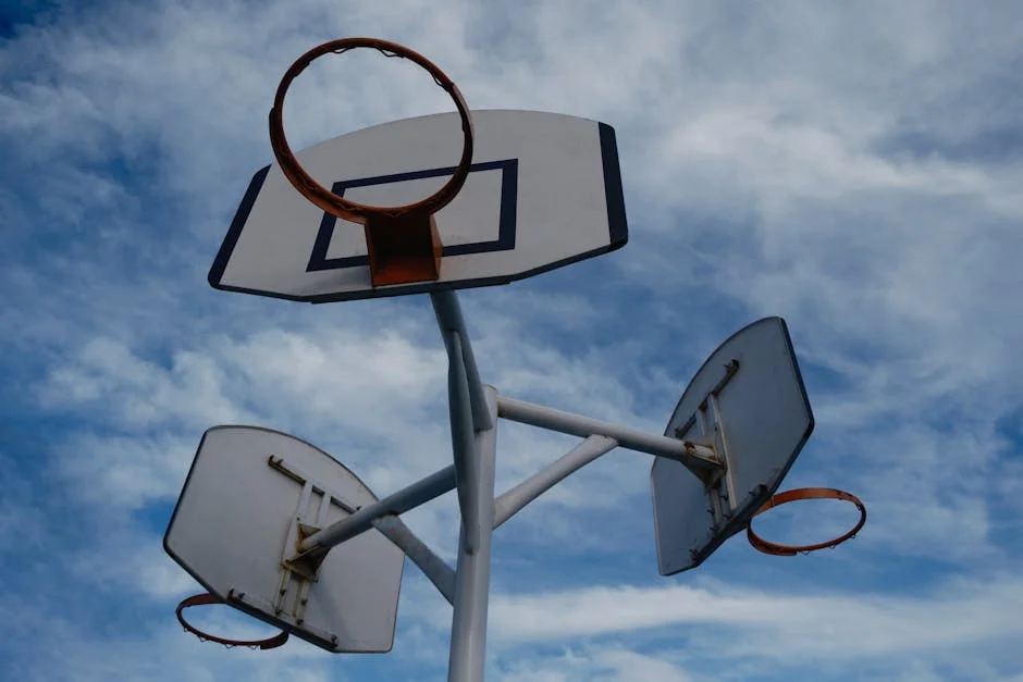 Valencia Shocks Euroliga as Playoffs Set for Turbulent Start — Economy Business