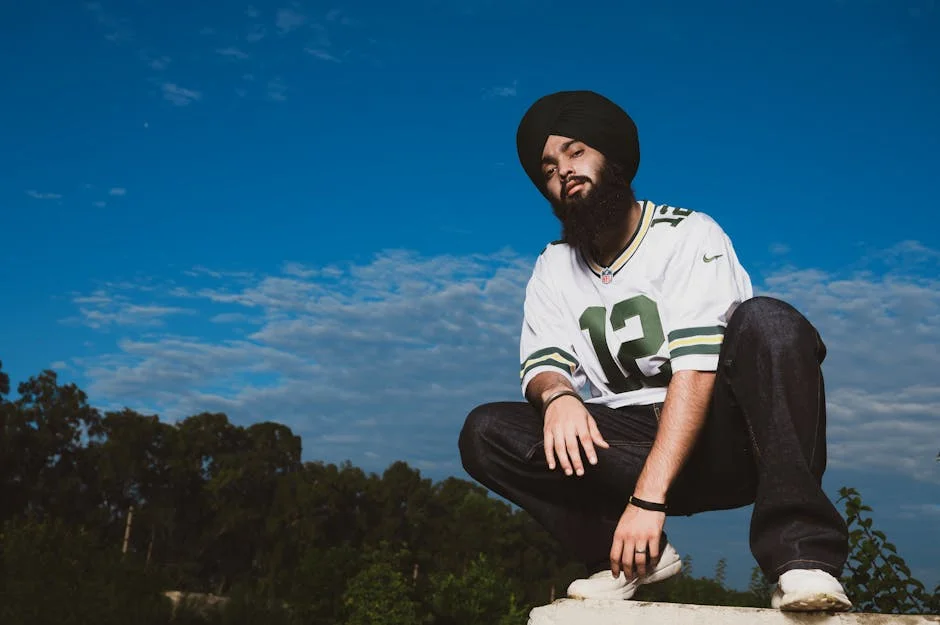 Yash Raj Punja Makes IPL Debut, Sparks Cricket Frenzy — Economy Business